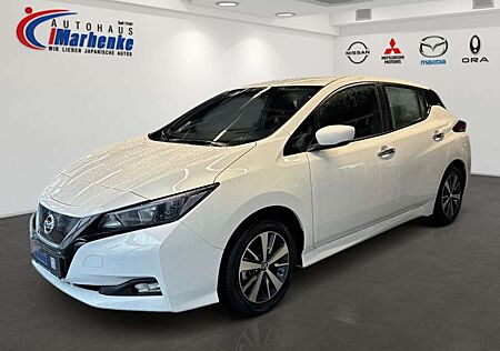 Nissan Leaf 40 kWh Winterpaket Kamera