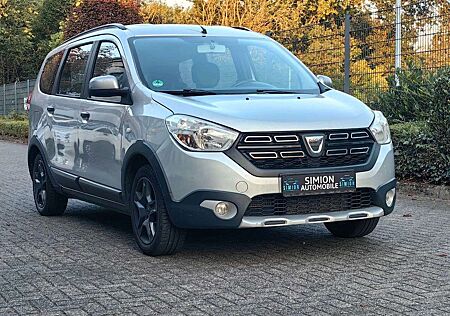 Dacia Lodgy Stepway Celebration Rückfahrkamera 7 Sitze