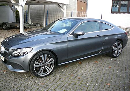 Mercedes-Benz C 400 Coupe 4Matic,1.Hand,Sehr Gepflegt,usw.!