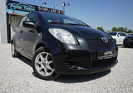 Toyota Yaris 1.3 |1.Hand| |KD gepfl.| |8-fach bereift|