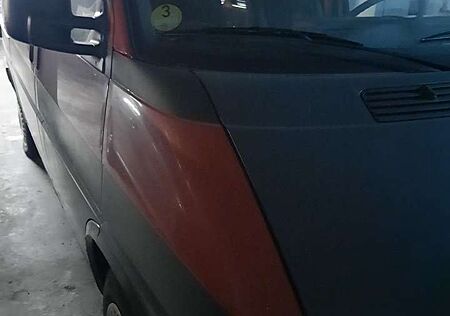 VW Volkswagen Bus CALIFORNIA
