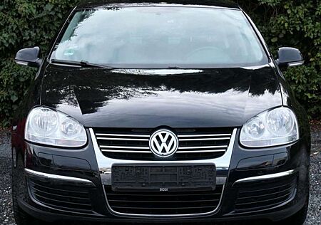 VW Jetta Volkswagen 1.6 Comfortline*Sitzheizung*Klima*