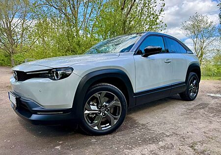 Mazda MX-30 8-Fach-bereift/1.Hand/TÜV09.27/Scheckheft