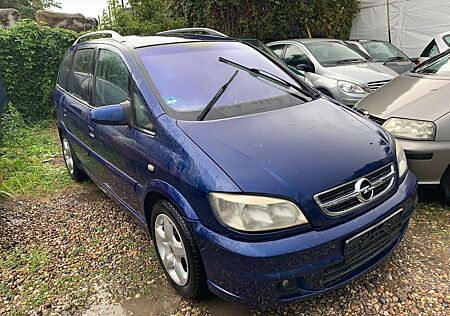 Opel Zafira Edition 7 Sitze aber die Mittleren Sitze fehlen