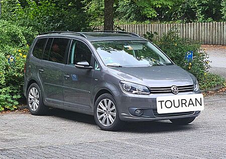 VW Touran Volkswagen 1.6 TDI DPF BlueMotion Technology MATCH