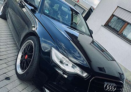 Audi A6 Avant 3.0 TDI DPF quattro tiptronic