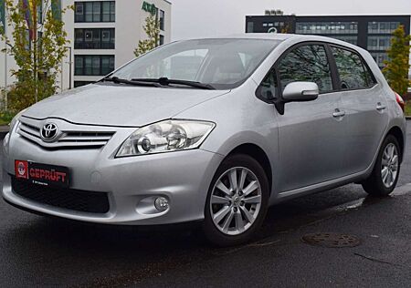 Toyota Auris Life+ Automatik