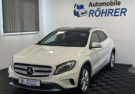 Mercedes-Benz GLA 200 Automatik Urban Sport Pano Navi Bi-Xenon