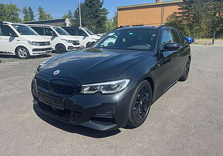 BMW 320 Touring d M Sport Head Up Laser ACC Digital