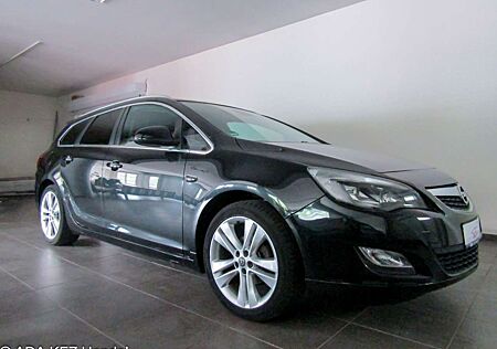 Opel Astra J Sports Tourer Sport,Navi,Sitzheizung,AHK