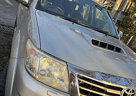 Toyota Hilux 4x4 Double Cab DPF