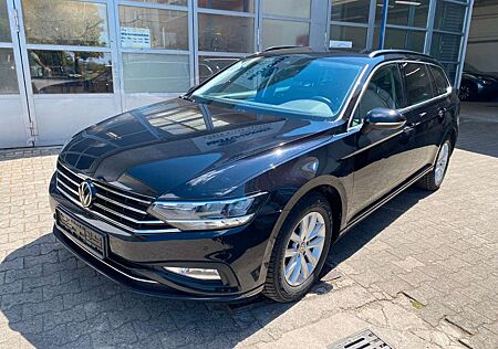 VW Passat Volkswagen Variant Business/AHK/Navi/ACC/Automatik