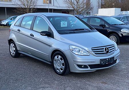 Mercedes-Benz B 180 Unfallfrei ( ohne TUV ) navi , klima