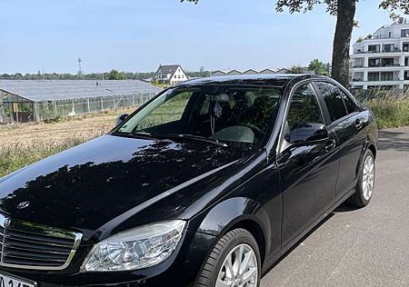 Mercedes-Benz C 180 Kompressor (204.046)