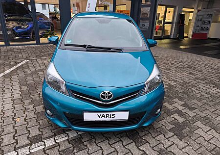 Toyota Yaris 5-Türer 1.33 VVT-i Edition 2014