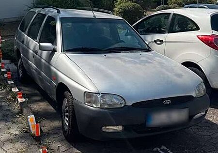 Ford Escort Escort Turnier Ghia