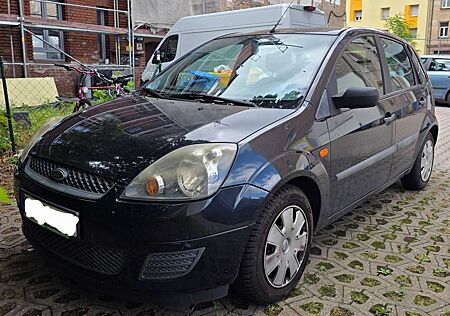 Ford Fiesta Fiesta  5-Türer 1.3 Ambiente