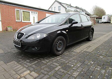 Seat Leon 2.0 Stylance/Tempomat/AHK/150 PS
