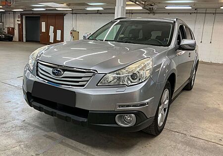 Subaru Legacy 3.6 Outback Exclusive S-Dach*Xenon*AHK