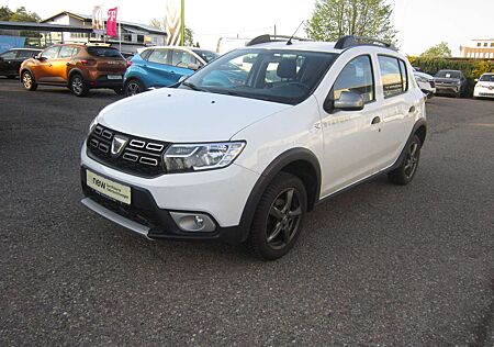 Dacia Sandero Stepway TCe 90, Sitzheizung, Einparkhilfe hinten,