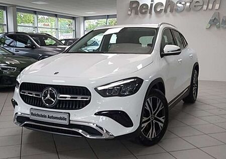 Mercedes-Benz GLA 200 d VIRTUAL LED SPUR KAMERA NETTO 32.000
