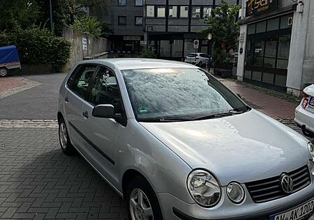 VW Polo Volkswagen N9 1.4