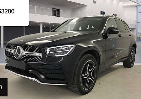 Mercedes-Benz GLC 300 de 4M 2x AMG Line Kam VirtCockp FahrAss+