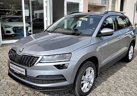 Skoda Karoq 2,0 TDi ACC NAVI LED KAMERA StHeiz