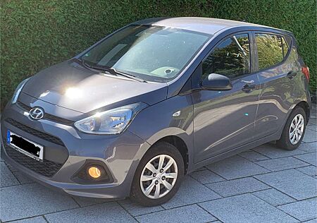 Hyundai i10 1.0 Classic Green