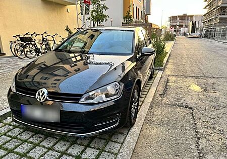 VW Golf Volkswagen +1.2+TSI+BlueMotion+Technology+Allstar