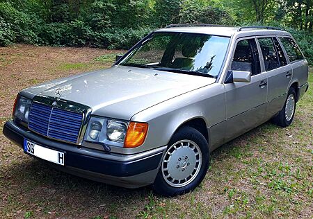 Mercedes-Benz E 300 300TD W124 Klima*H-Kennzeichen*6 Zylinder