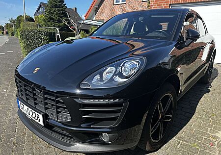 Porsche Macan deutsches gepflegtes Fagrzeug