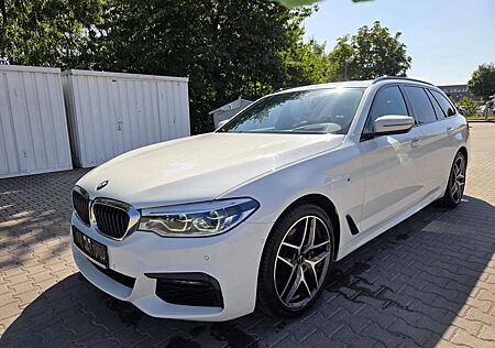 BMW 530 d xDrive M Sport+Head Up+AHK+ACC+PANO+SHZ
