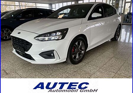 Ford Focus ST-Line 1.5 HEAD-UP+LED+KAMERA+KEYLESS+SHZ