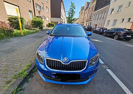 Skoda Octavia Combi 1.8 TSI Green tec DSG Elegance
