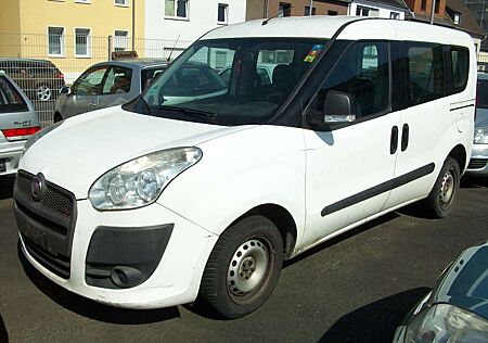 Fiat Doblo 1.6 16V Diesel 5 Sitzplätze