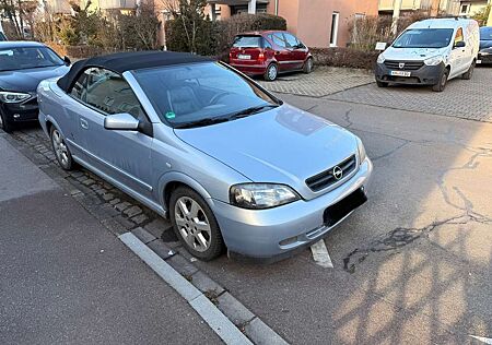 Opel Astra Cabrio 2.2 16V