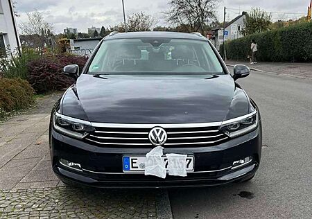 VW Passat Variant Volkswagen Diesel 2.0 TDI - 1. Hand, Auto. Led