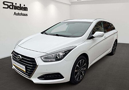 Hyundai i40 i40cw 2.0 GDI 165PS Style *NAVI*SHZ*R-KAMERA*