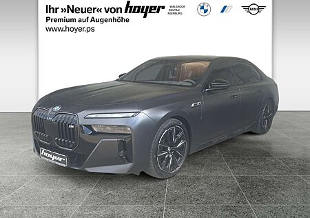 BMW 760 M760e xDrive Limousine Sportpaket B&W Surround