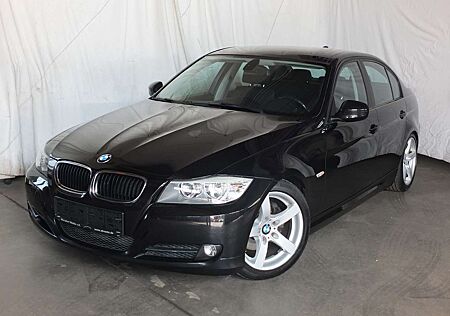 BMW 320D 320 NAVI SPORT KLIMAAUT PDC MFL TEMPOMAT