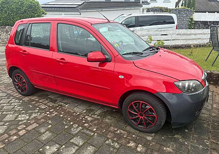 Mazda 2 1.4 Active Multifunktionslenkrad ZV Radio MP3 ABS