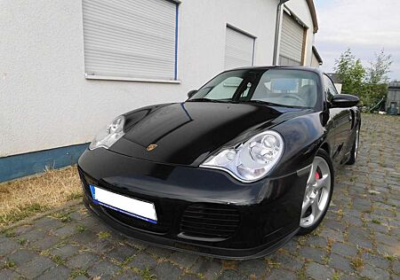 Porsche 996 Carrera 911 Turbo Coupe mit 450 PS