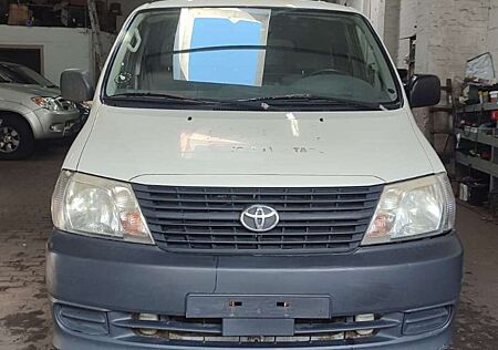 Toyota Hiace LONG 2007