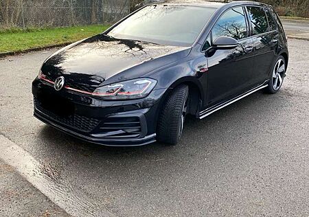 VW Golf GTI Volkswagen TCR 2.0 TSI OPF DSG