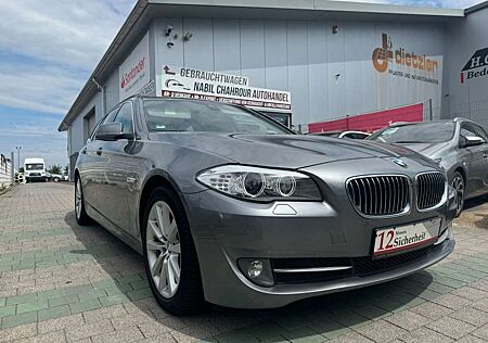 BMW 520 d Touring HeadUp Xenon PDC PANO NAVI