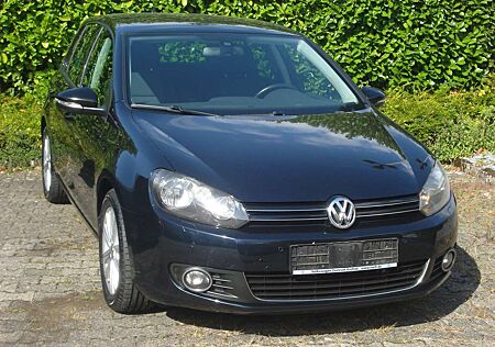 VW Golf Volkswagen Style BlueMotion/BMT