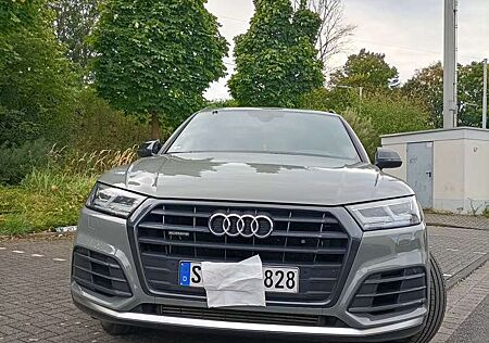 Audi Q5 3.0 TDI quattro tiptronic sport
