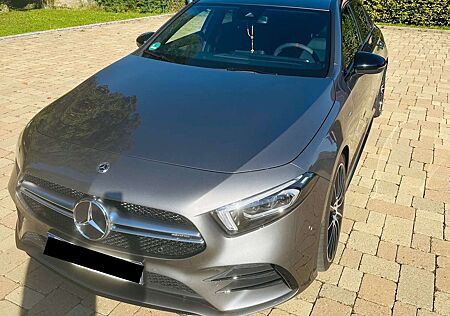 Mercedes-Benz A 35 AMG AMG+A+35+4Matic+AMG+Speedshift+DCT+7G