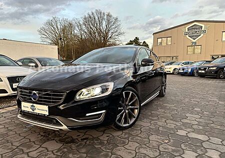 Volvo S60 3.0 T6 Summum AWD R-Design/VOLL/ACC/Totw/Kam